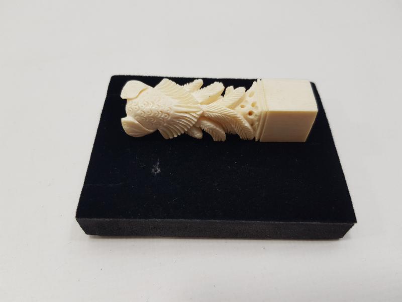 ANTİKA FİL DİŞİ MASA ÜSTÜ OBJESİ 