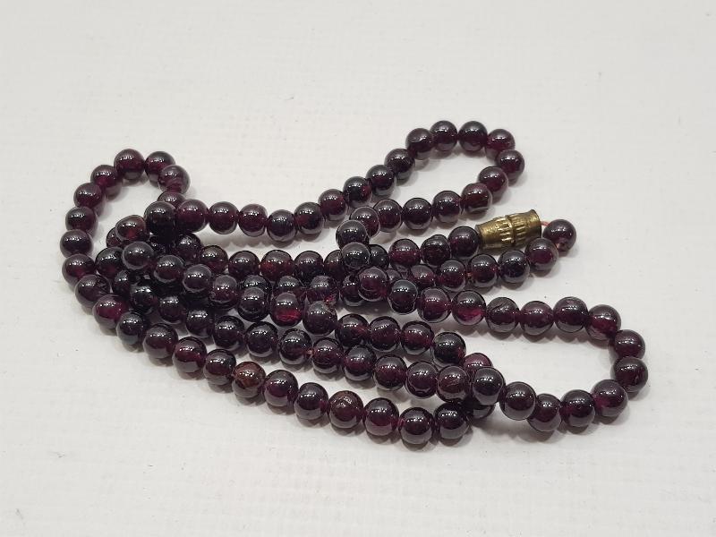 ANTİKA LAL TAŞI (GARNET) KOLYE