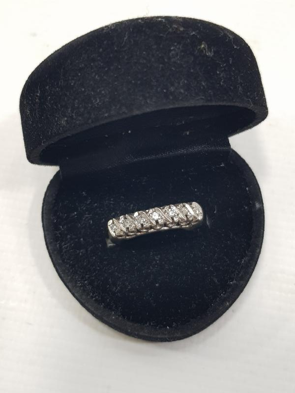 ANTİKA YEDİTAŞ PIRLANTA YÜZÜK 