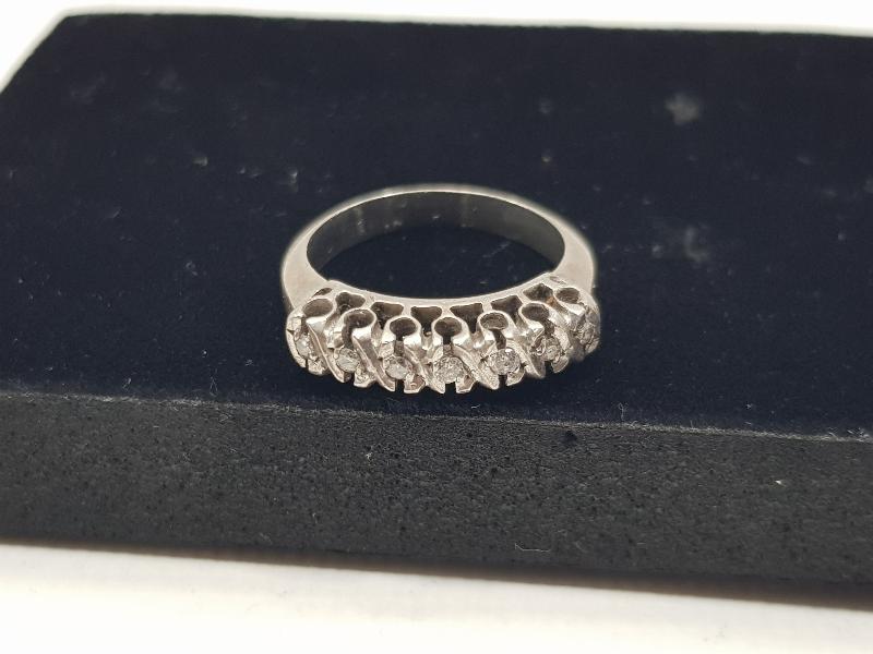 ANTİKA YEDİTAŞ PIRLANTA YÜZÜK 