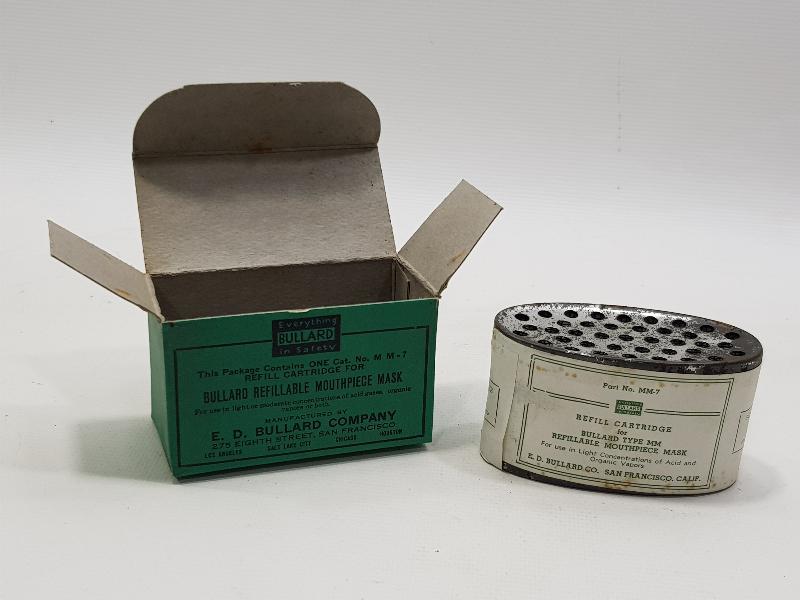 İKİNCİ DÜNYA SAVAŞI DÖNEMİ GAZ MASKESİ REFİLİ 