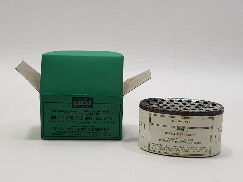 İKİNCİ DÜNYA SAVAŞI DÖNEMİ GAZ MASKESİ REFİLİ 