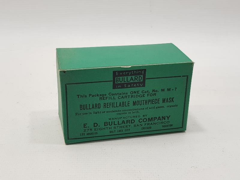 İKİNCİ DÜNYA SAVAŞI DÖNEMİ GAZ MASKESİ REFİLİ 