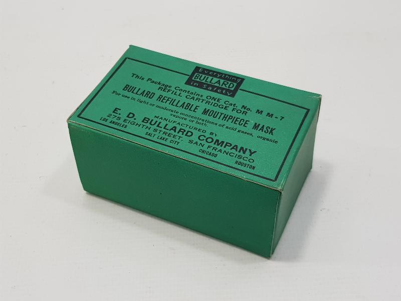 İKİNCİ DÜNYA SAVAŞI DÖNEMİ GAZ MASKESİ REFİLİ 