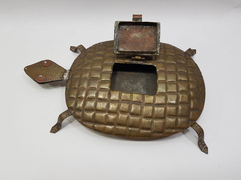 KAPLUMBAĞA FORMLU NADİR OBJE