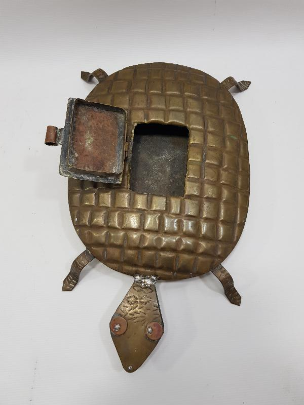 KAPLUMBAĞA FORMLU NADİR OBJE