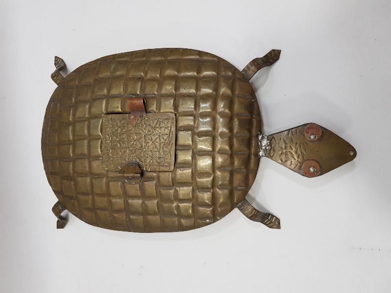 KAPLUMBAĞA FORMLU NADİR OBJE