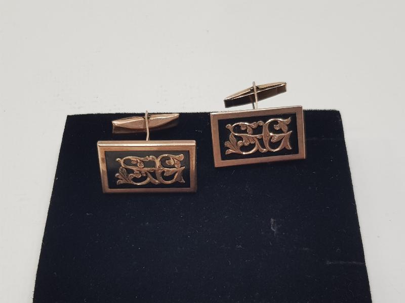 OLTU TAŞLI ALTIN KOL DÜĞMESİ 