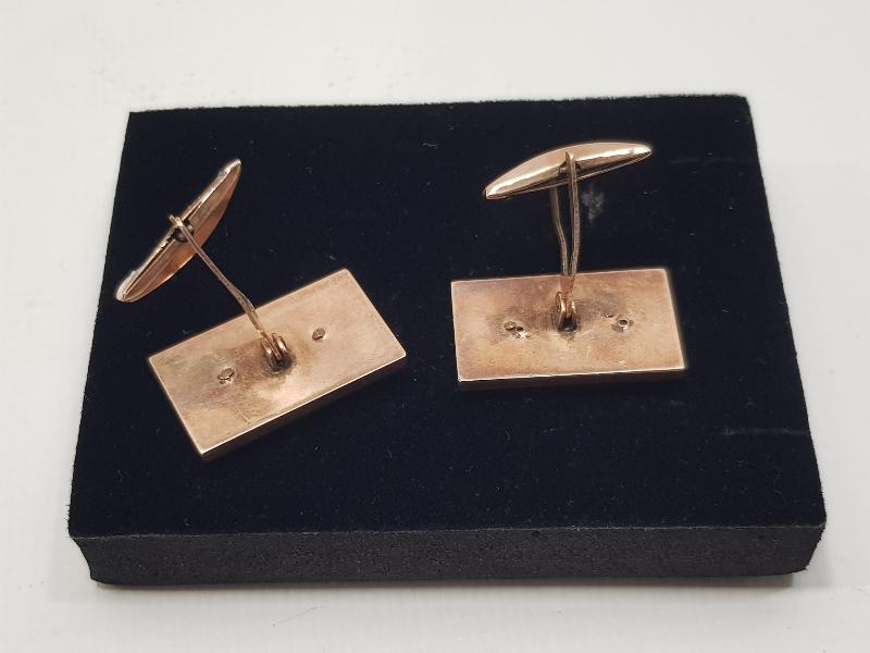 OLTU TAŞLI ALTIN KOL DÜĞMESİ 