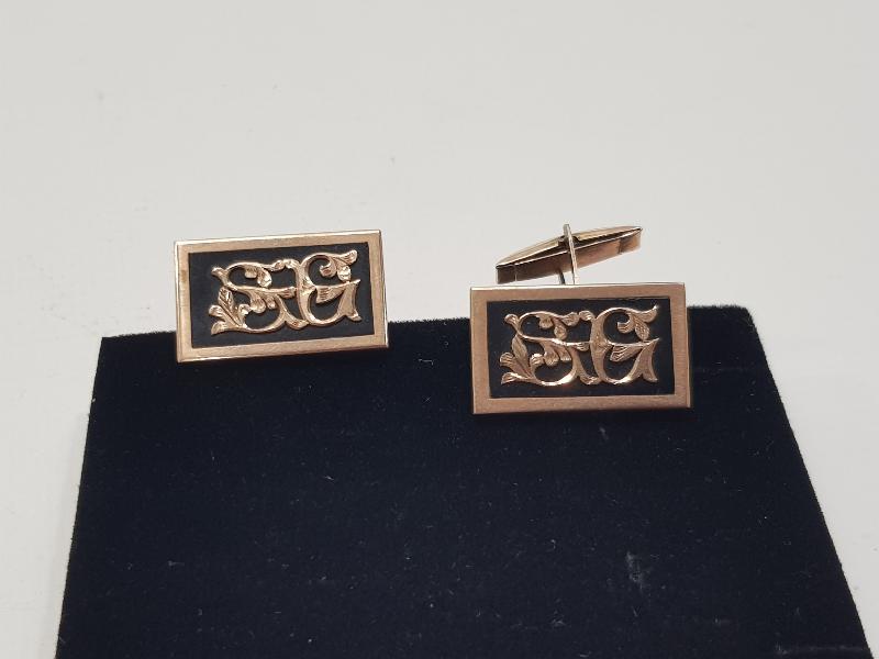 OLTU TAŞLI ALTIN KOL DÜĞMESİ 