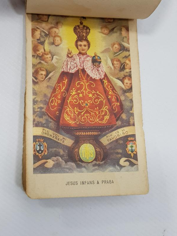 OSMANLI DÖNEMİ HIRİSTİYAN İŞİ MİNİ KART ALBÜMÜ