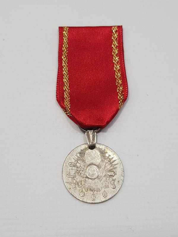 OSMANLI GÜMÜŞ LİYAKAT MADALYASI 