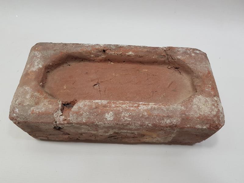 OSMANLICA YAZILI VE AY YILDIZLI NADİR TUĞLA 