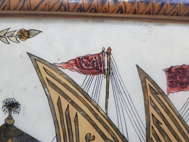 TEKKE İŞİ ASHAB-I KEHF YAZILI CAM ALTI AMENTÜ GEMİSİ