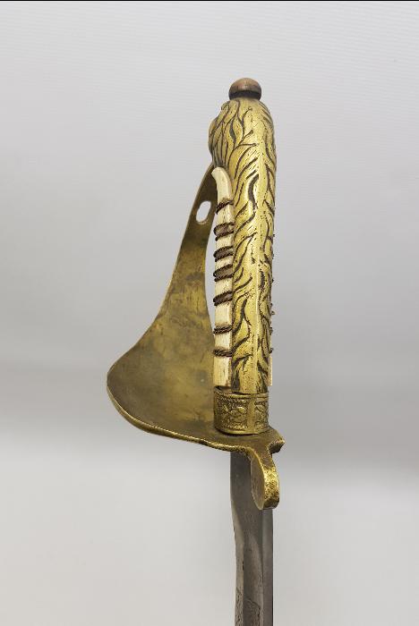 ASLAN BAŞLI NADİR OSMANLI DENİZCİ SUBAY KILICI