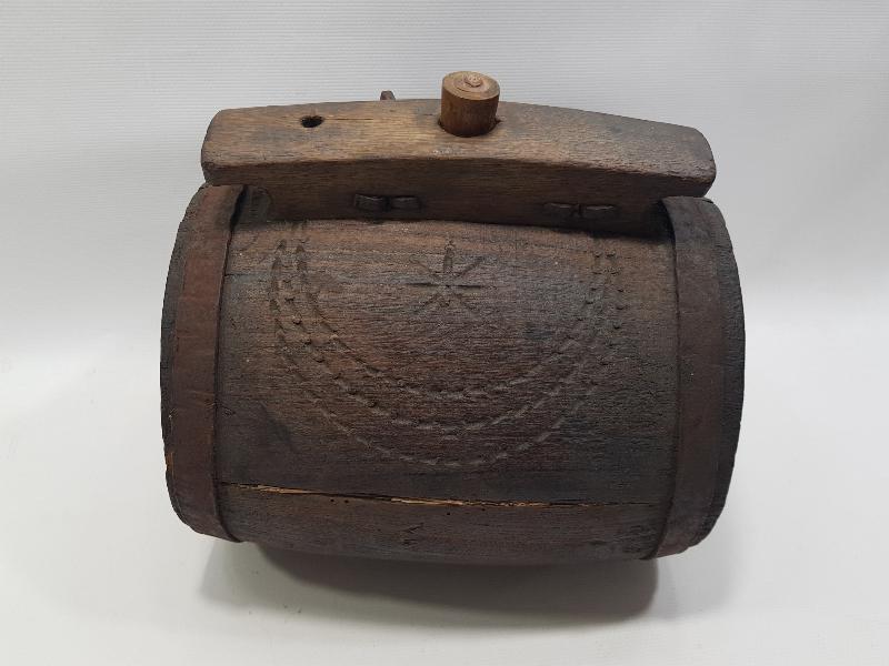 OSMANLI DÖNEMİ GEMİ TOPLARI İÇİN ÜZERİ AY YILDIZLI NADİR BARUT FIÇISI