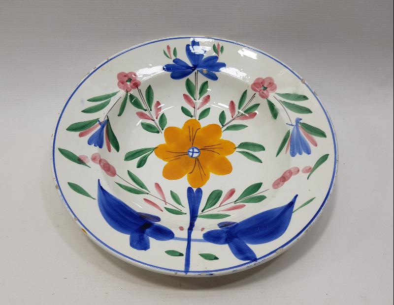 OSMANLI PAZARI İÇİN YAPILMIŞ ÇİÇEKLİ PORSELEN TABAK 