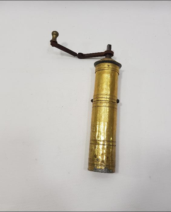 OSMANLICA DAMGALI KAHVE DEĞİRMENİ