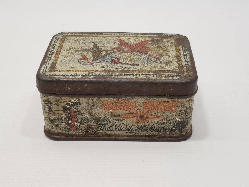 OSMANLICA YAZILI ALBAYRAK ÇAY KUTUSU