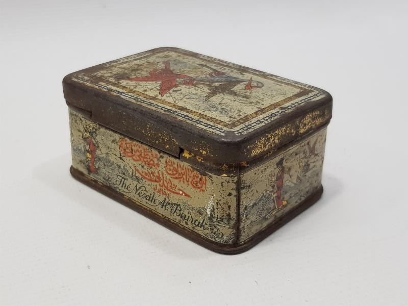 OSMANLICA YAZILI ALBAYRAK ÇAY KUTUSU