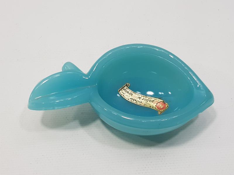 YAPRAK FORMLU MAVİ OPAL ÇEREZLİK