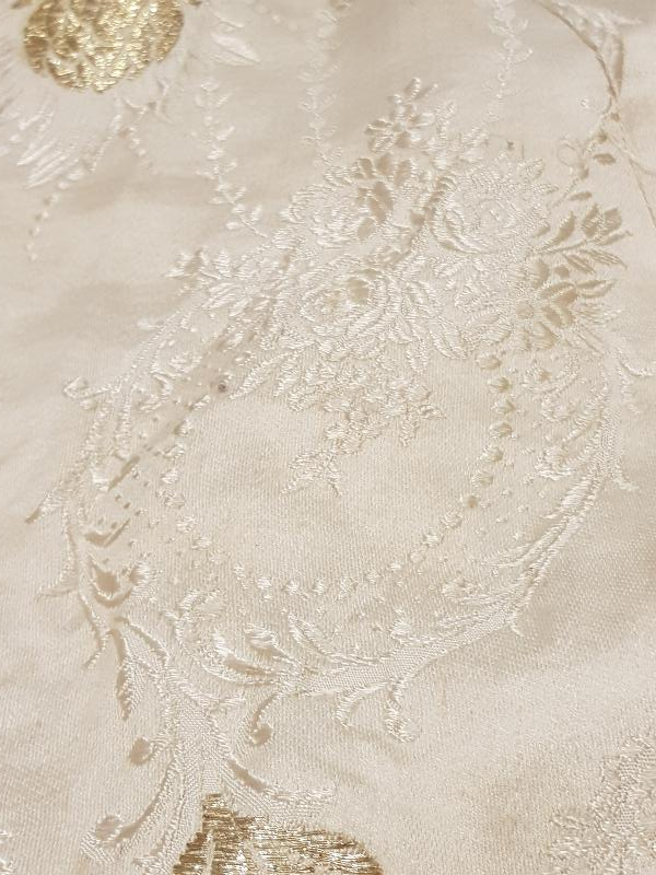 OSMANLI DÖNEMİ ALTIN SIRMA İŞLEMELİ İPEK ELMASİYE ELBİSE