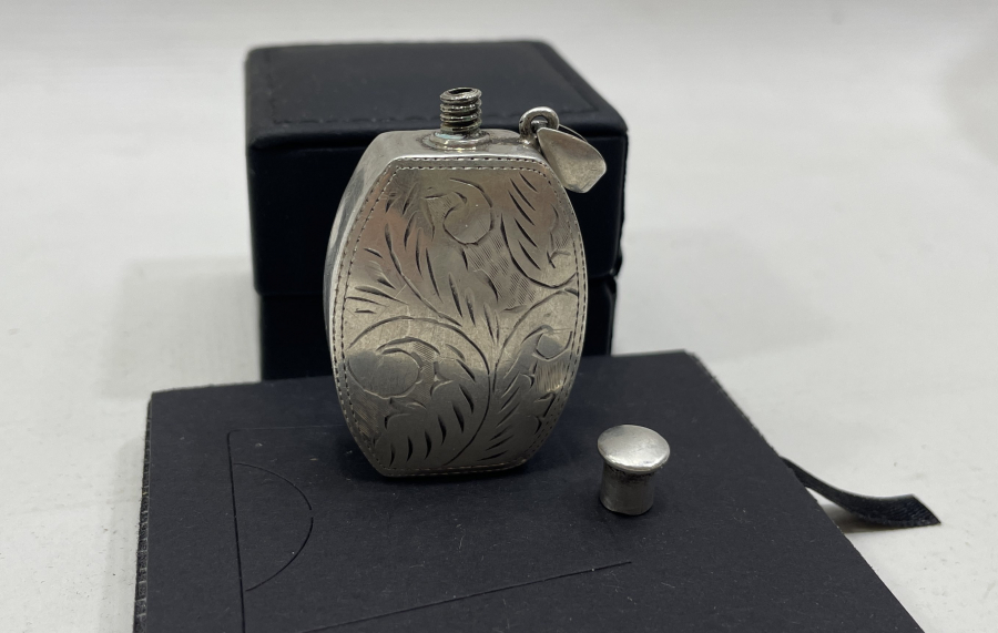 KALEM İŞÇİLİKLİ ANTİKA GÜMÜŞ PARFÜM ŞİŞESİ - KOKU ŞİŞESİ