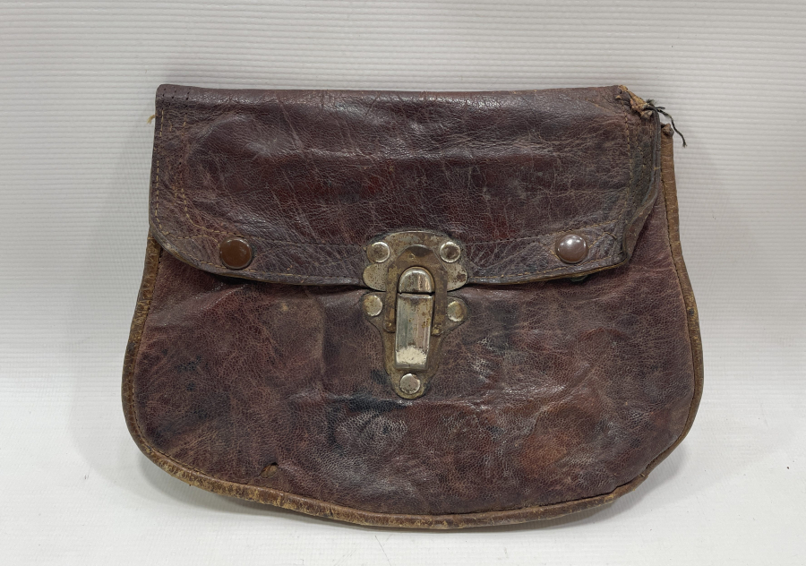 OSMANLI DÖNEMİ DERİDEN MAMUL ASKERİ ULAK ÇANTASI