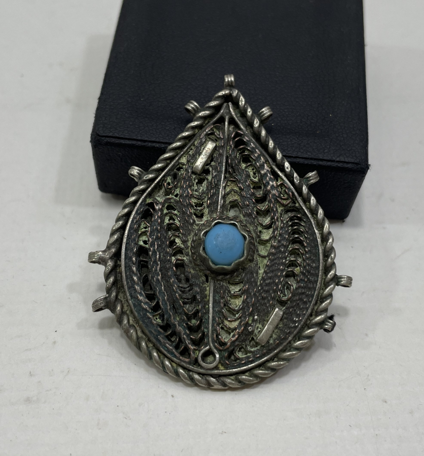 OSMANLI DÖNEMİ GÜMÜŞTEN MAMUL ARMUDİ KOLYE UCU