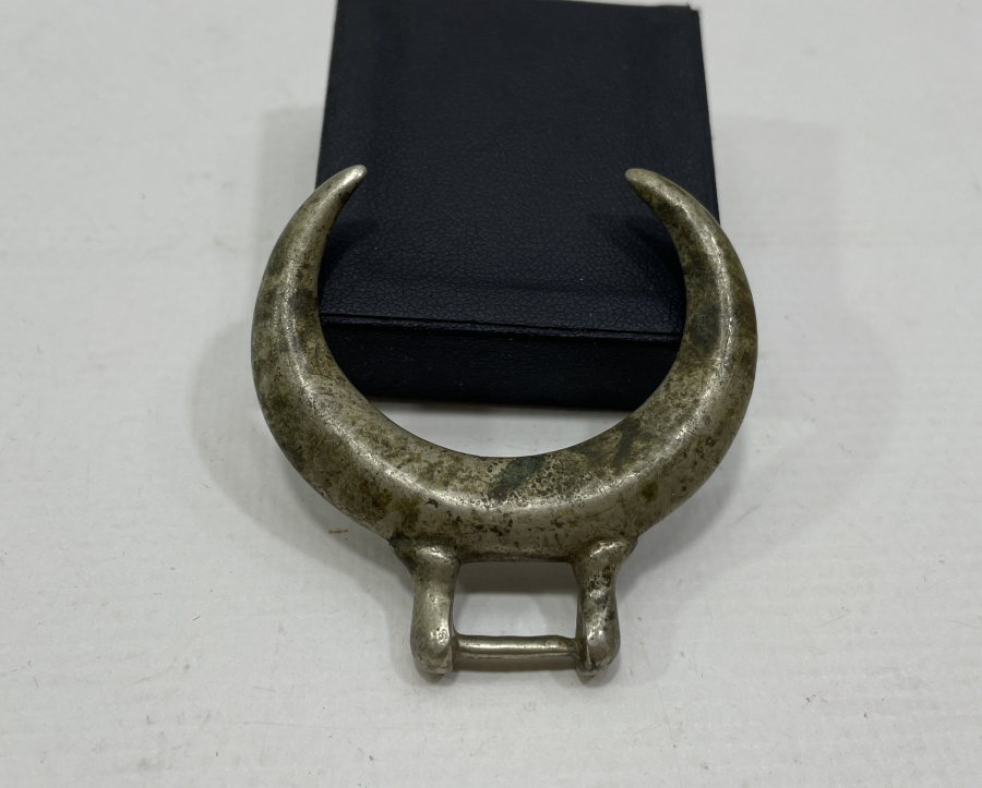 OSMANLI DÖNEMİ HİLAL FORMUNDA SÜVARİ AT GEMİ PARÇASI