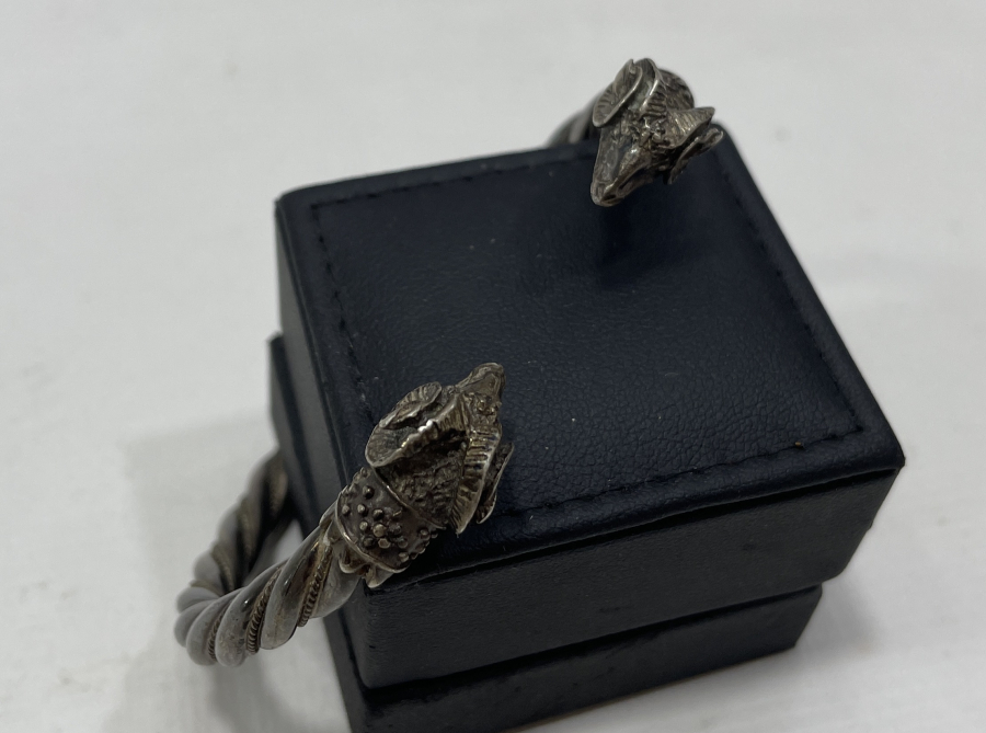 OSMANLI DÖNEMİ KOÇ BAŞLI GÜMÜŞ BİLEZİK - PAZUBEND