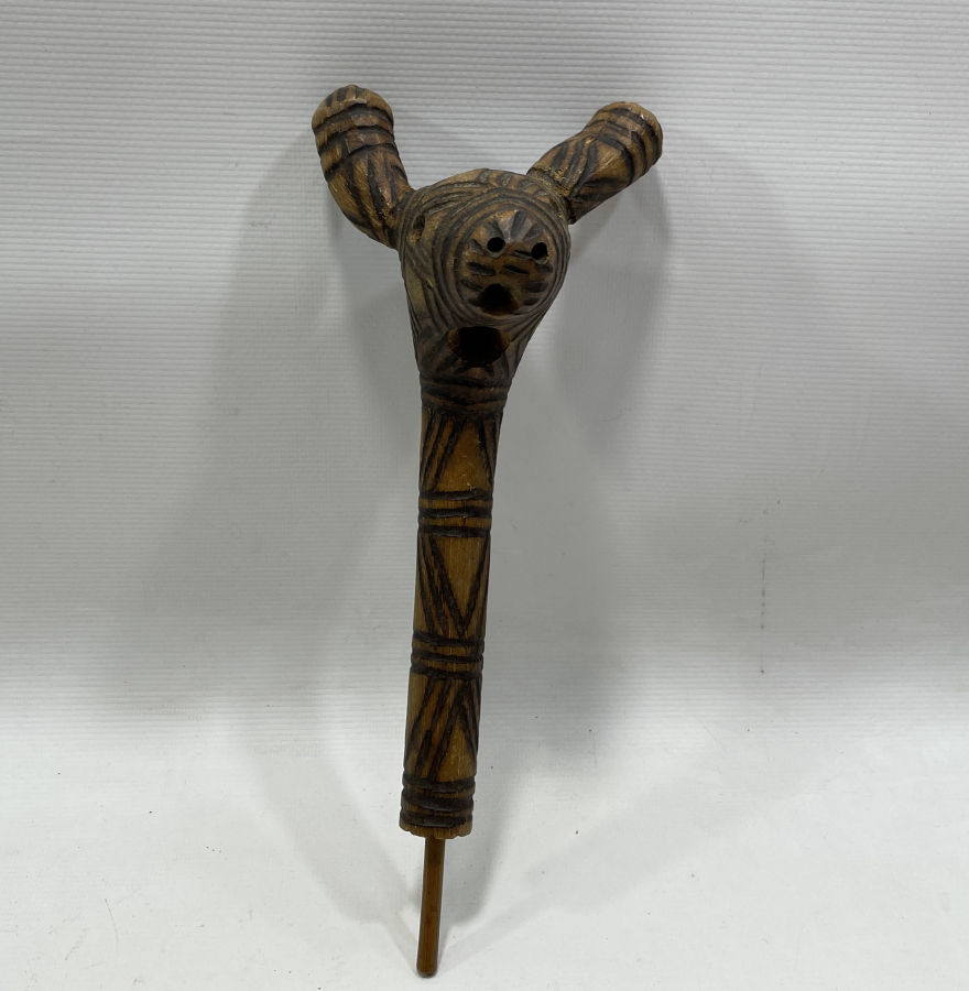 ÜZERİ İŞLEMELİ ANTİKA AHŞAP ÇEŞME AĞZI