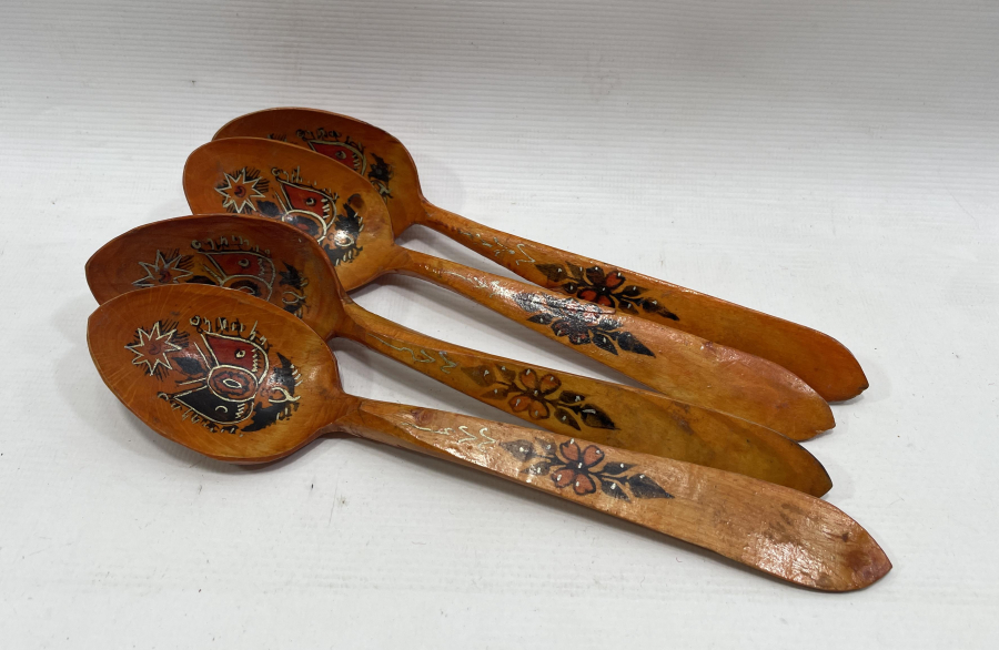 ÜZERİNDE OSMANLI DEVLET ARMASI BULUNAN OSMANLI DÖNEMİ EL YAPIMI KAŞIK TAKIMI