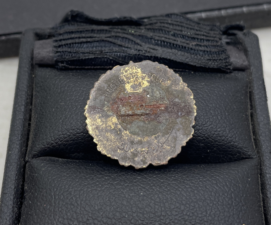 ÜZERİ OSMANLICA YAZILI NADİR TEYYARE CEMİYETİ ROZETİ