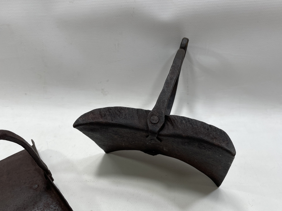 OSMANLI DÖNEMİ NADİR FORMDA ÇERKES ÜZENGİSİ