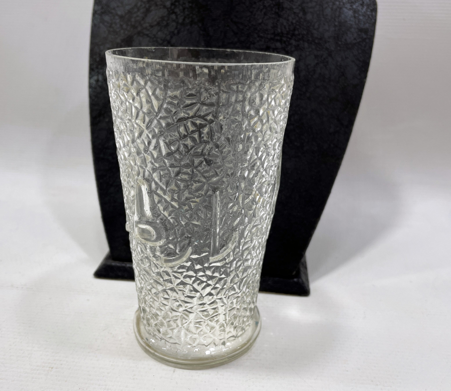 OSMANLI DÖNEMİ NADİR MEŞRUTİYET ARMALI VE OSMANLICA YAZILI NADİR BARDAK