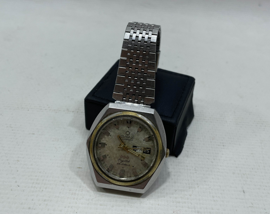 QMAX MARKA ANTİKA KURMALI KOL SAATİ