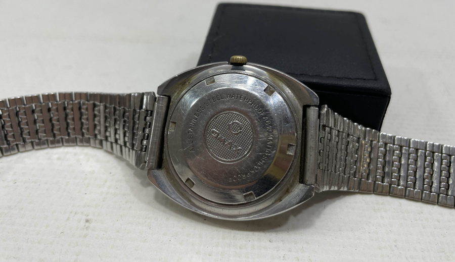 QMAX MARKA ANTİKA KURMALI KOL SAATİ