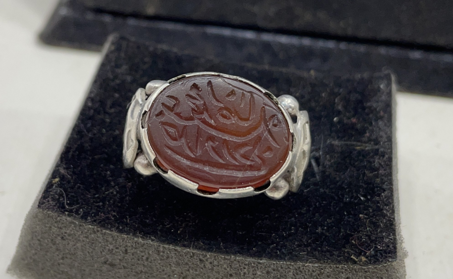 OSMANLI DÖNEMİ AKİK TAŞLI VE AY YILDIZLI NADİR YÜZÜK