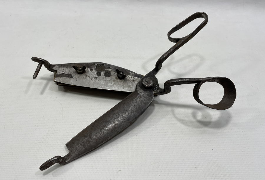 OSMANLI DÖNEMİ ÜZERİ OSMANLICA YAZILI NADİR HEREKE İŞİ HALI MAKASI