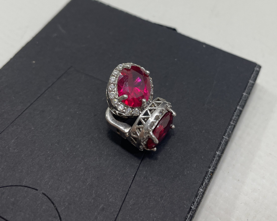 MARGAZİT TAŞLI GÜMÜŞ KÜPE