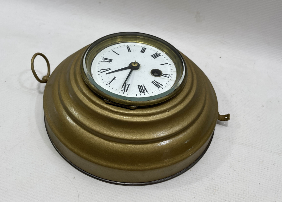 PORSELEN KADRANLI KURMALI ANTİKA DUVAR SAATİ