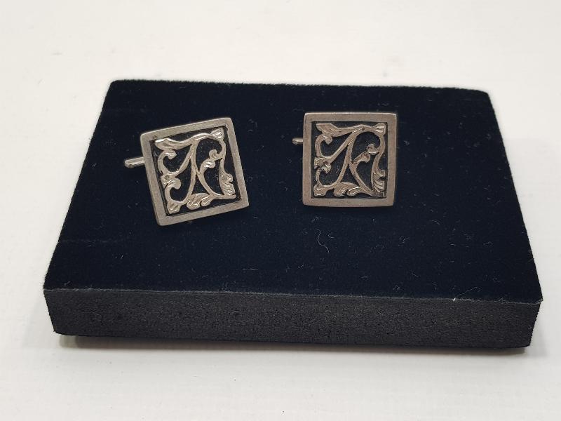 OLTU TAŞLI GÜMÜŞ KOL DÜĞMELERİ 