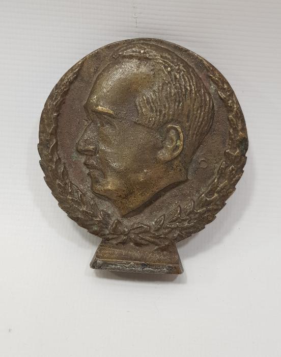 İSMET İNÖNÜ BRONZ PLAKET MADALYON