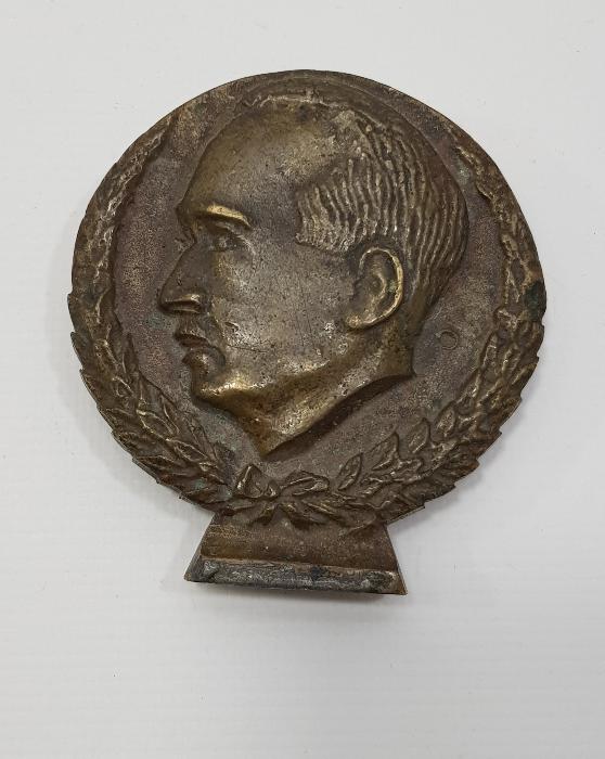 İSMET İNÖNÜ BRONZ PLAKET MADALYON