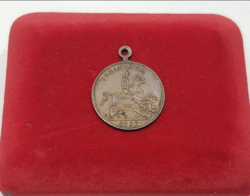 1837 TARİHLİ AVRUPA MADALYON 