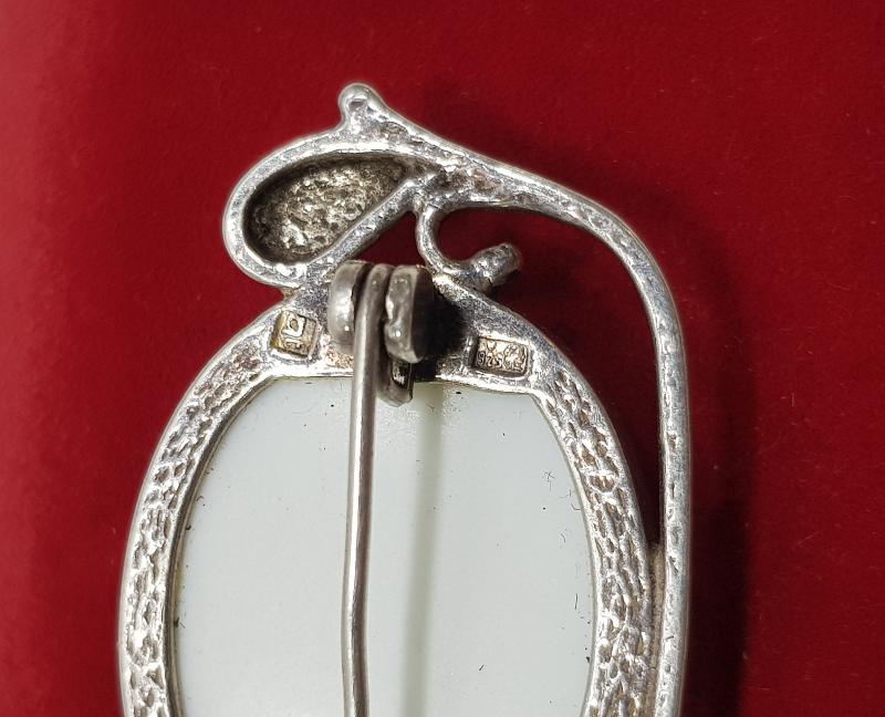 AY TAŞLI GÜMÜŞ BROŞ