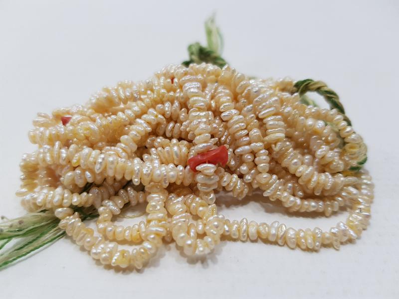 MERCAN TAŞLI ANTİKA KUM İNCİ GERDANLIK 