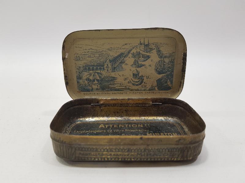 OSMANLI DÖNEMİ BOĞAZ PASTİLİ İLAÇ KUTUSU