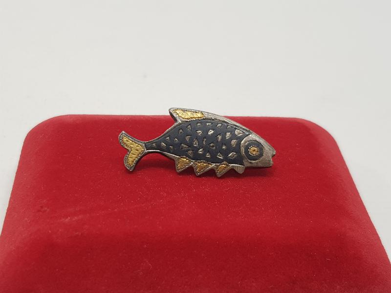 OSMANLI DÖNEMİ VAN İŞİ ERMENİ USTA İŞİ SAVATLI GÜMÜŞ BALIK APLİK